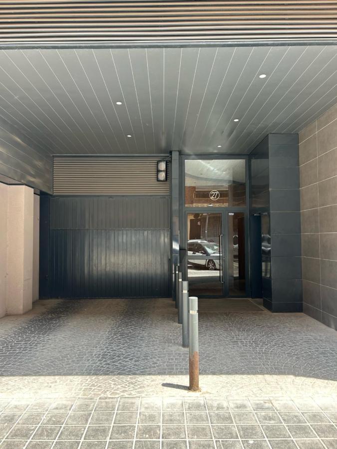 Hogar Moderno Cerca De Casco Antiguo De Valencia Apartment Exterior photo